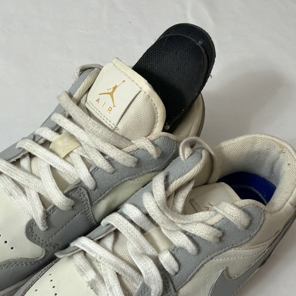 Nike Air Jordan 1 Low Paris Sneakers Shoes Women's Size 7 White Grey Athletic - Picture 12 of 16